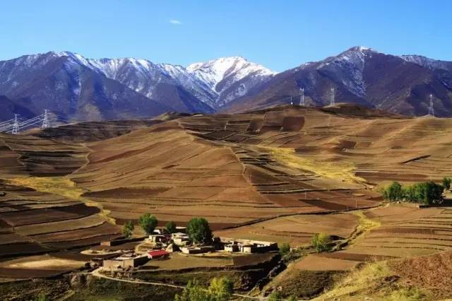 甘肃智造领航,未来科技生活新风尚在甘肃崛起