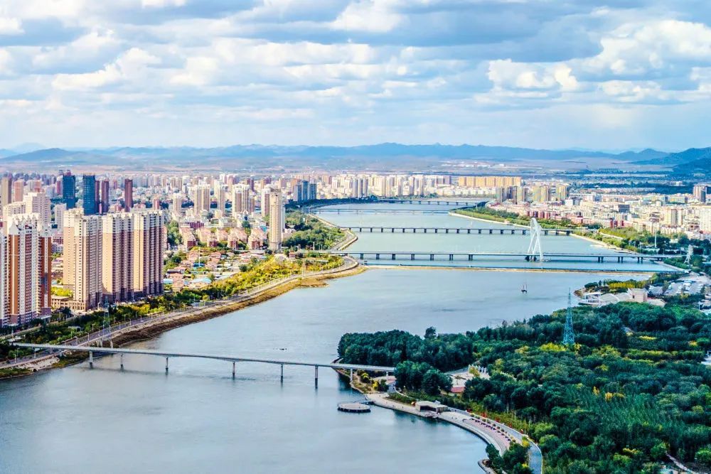 锦州,热烈欢迎各位来宾与朋友们